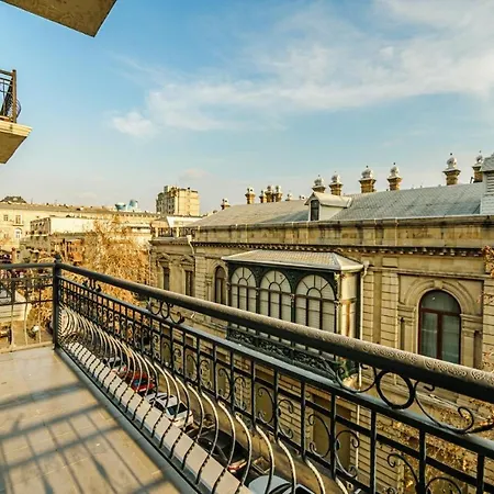 Luxury Apartment In Targovu Baku Exterior photo