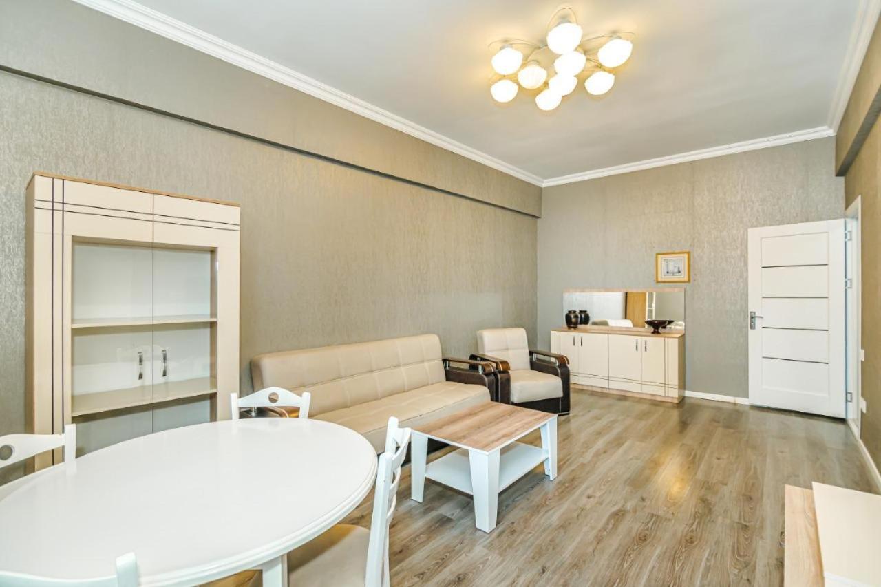 Luxury In Targovu *
